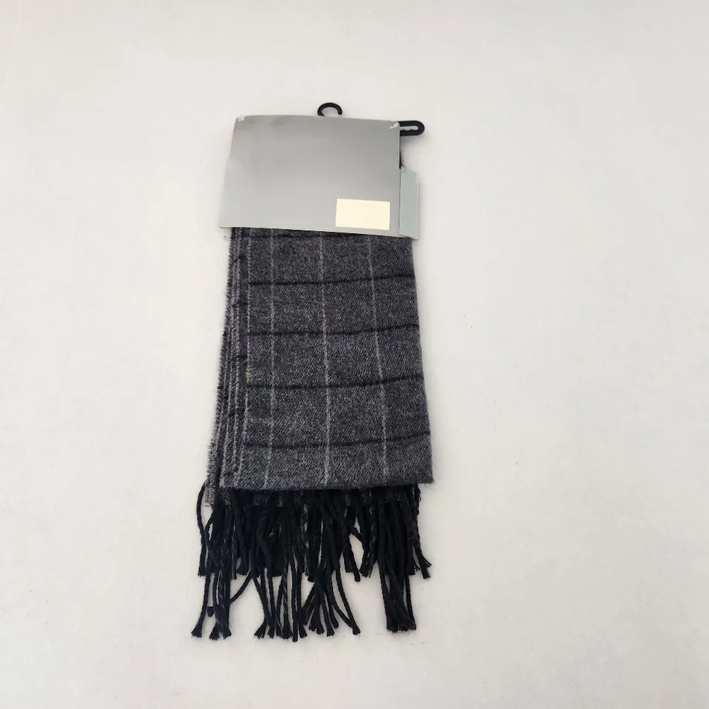 Dockers Charcoal Black Checkered Fringed Luxe Scarf ~ Made in Italy ~ NWT